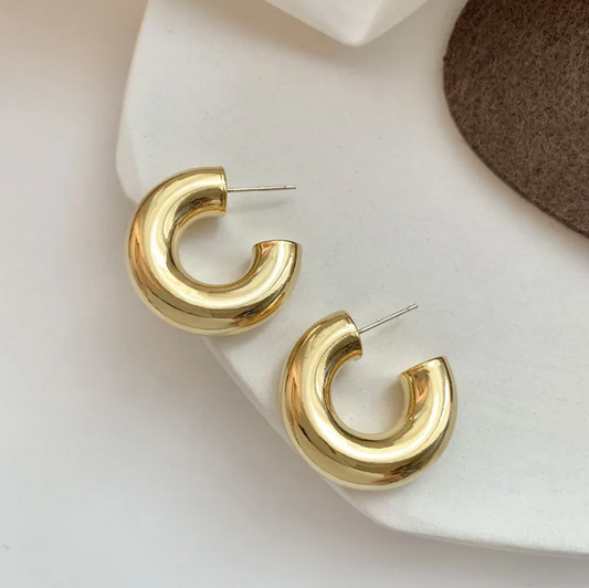 Chunky Earrings C-hape